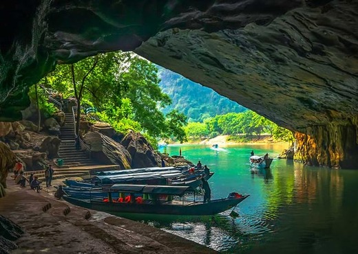 Phong_Nha_Cave.jpg